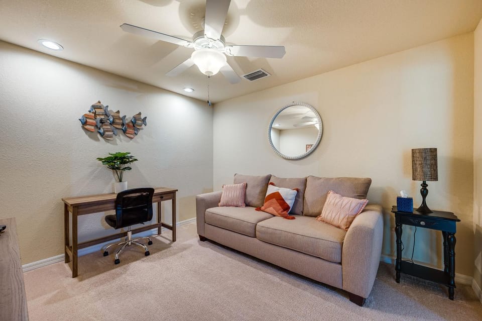 Bonita Springs Condo Rental w/ 2 Screened Porches House in Bonita Springs