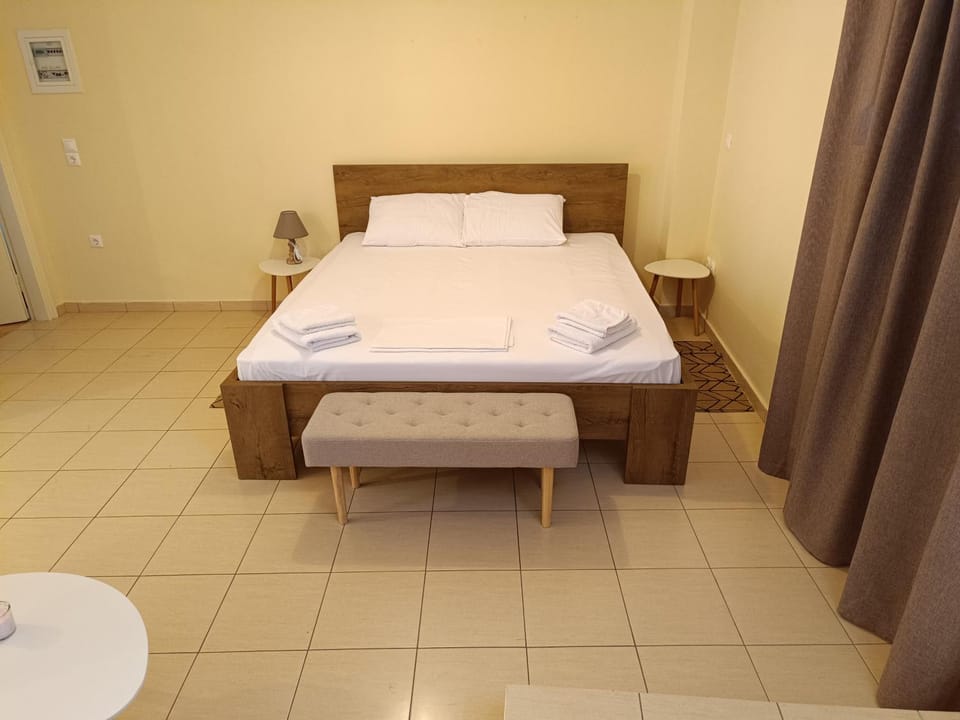 ΔΙΑΤΙΘΕΤΑΙ Γκαρσονιέρα Apartment in Messenia
