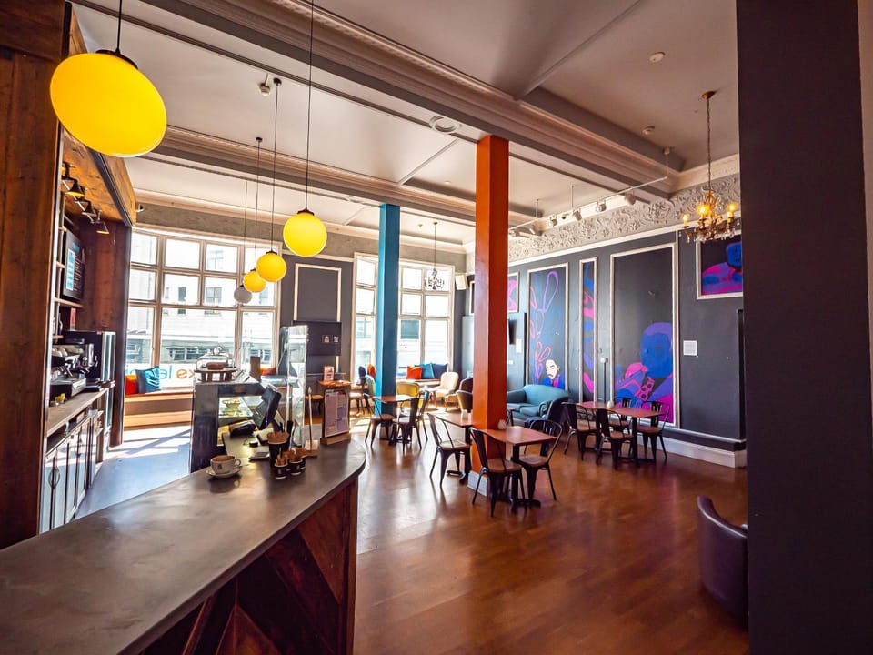 Communal lounge/ TV room, Lounge or bar