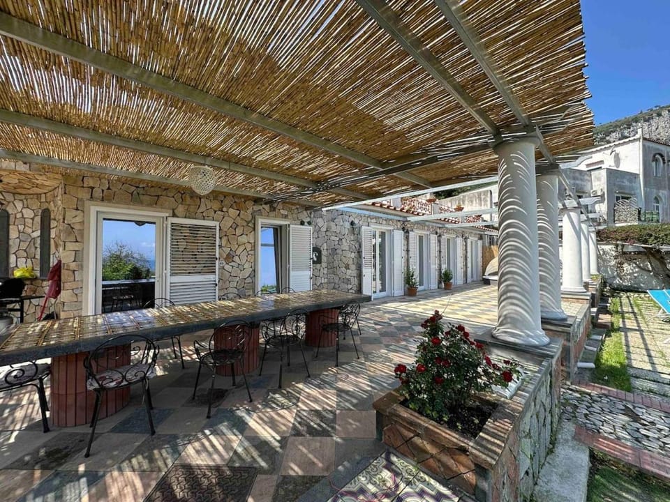 Patio, Balcony/Terrace, Dining area