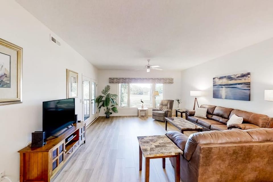 Tidewater 1223 Apartment in Little River