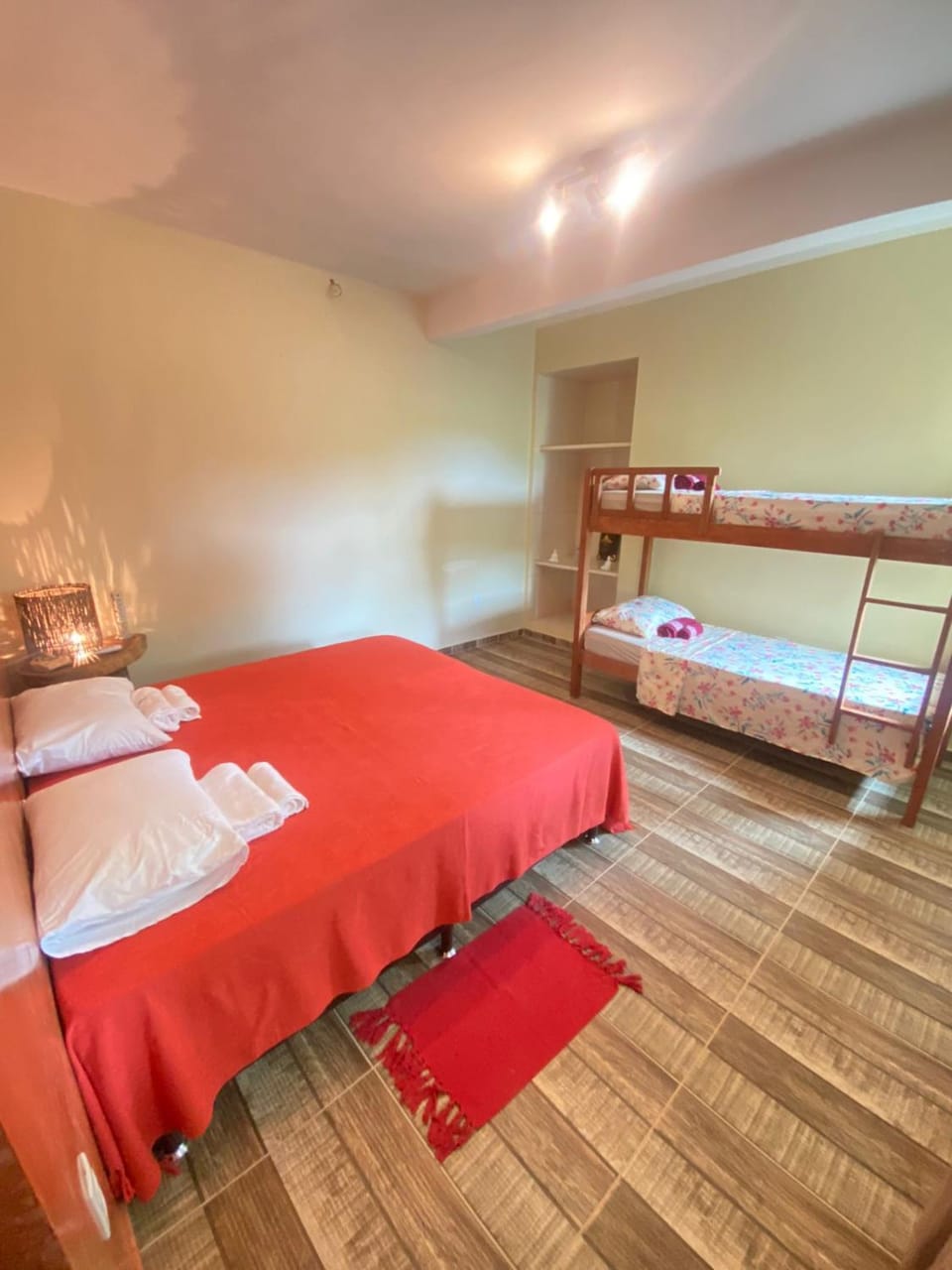 Bed, Photo of the whole room, Bedroom, bunk bed, towels