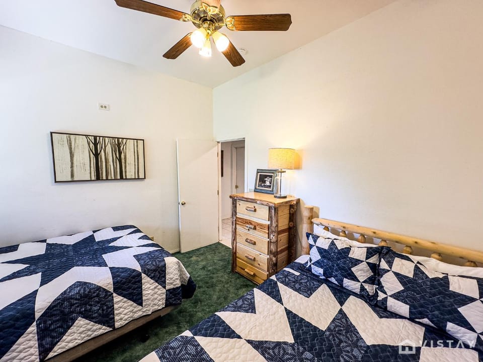 Lakeview Lodge at Panguitch Lake House in Utah