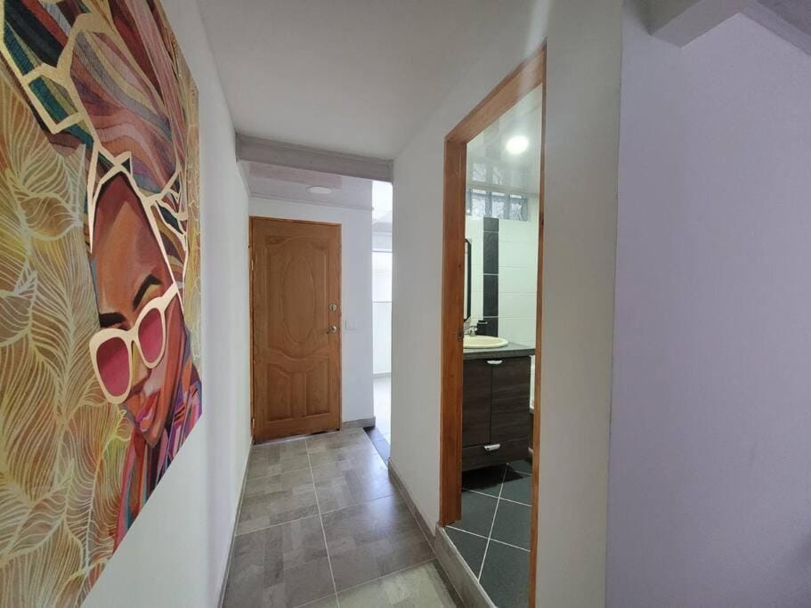 Cómodo apartamento bien ubicado cerca al Estadio y al metro Apartment in Medellin