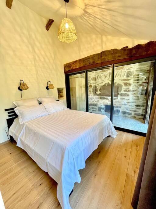 Dépendance corps de ferme House in Aurillac