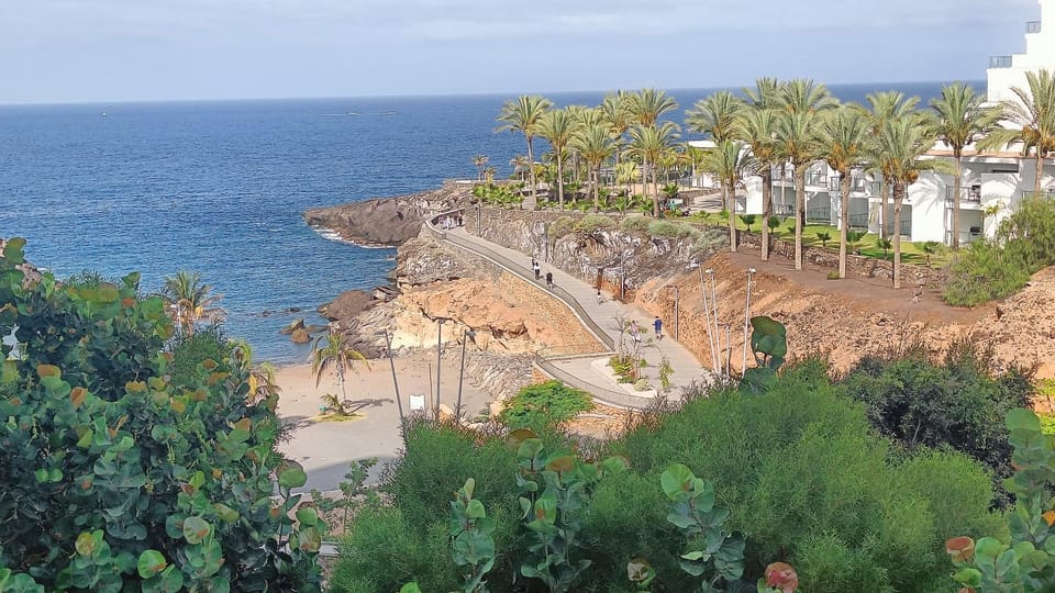 Nearby landmark, Beach