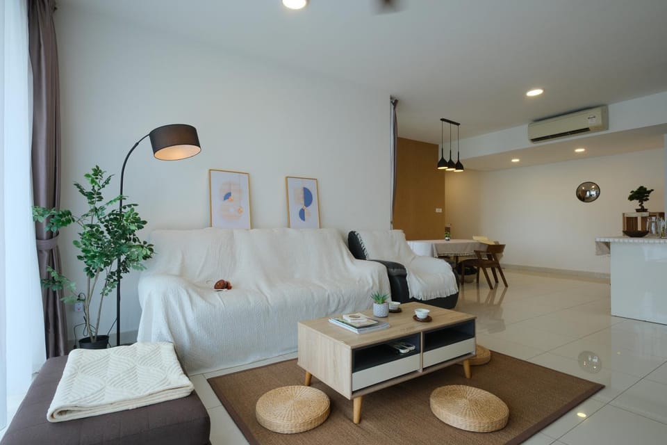 SG Luxury Condo.(Teega @ Puteri harbor) Apartment in Johor