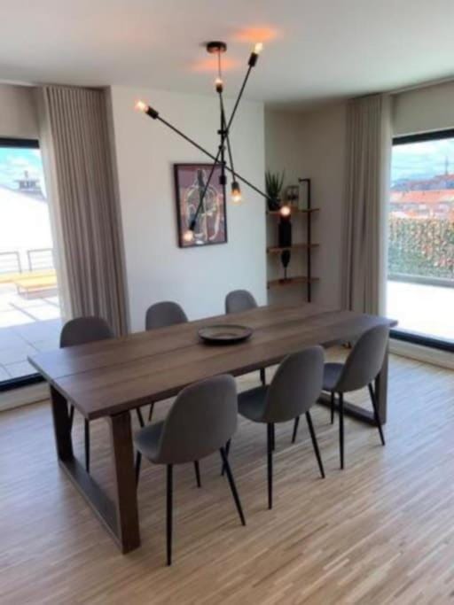Amazing Penthouse with a Terrace Apartment in Porto