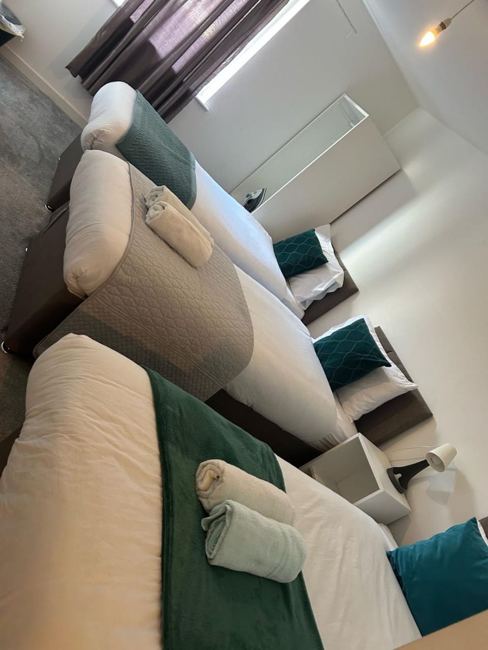 The Dartford Lodge - Free Parking Apartment in Dartford