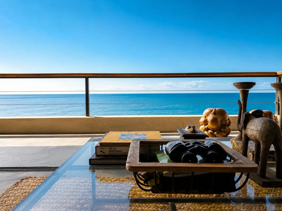 Natural landscape, Balcony/Terrace, Sea view