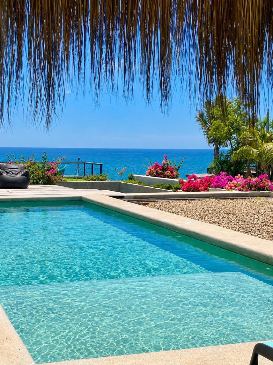 Day, Natural landscape, Garden, Garden view, Pool view, Sea view, Swimming pool, Swimming pool