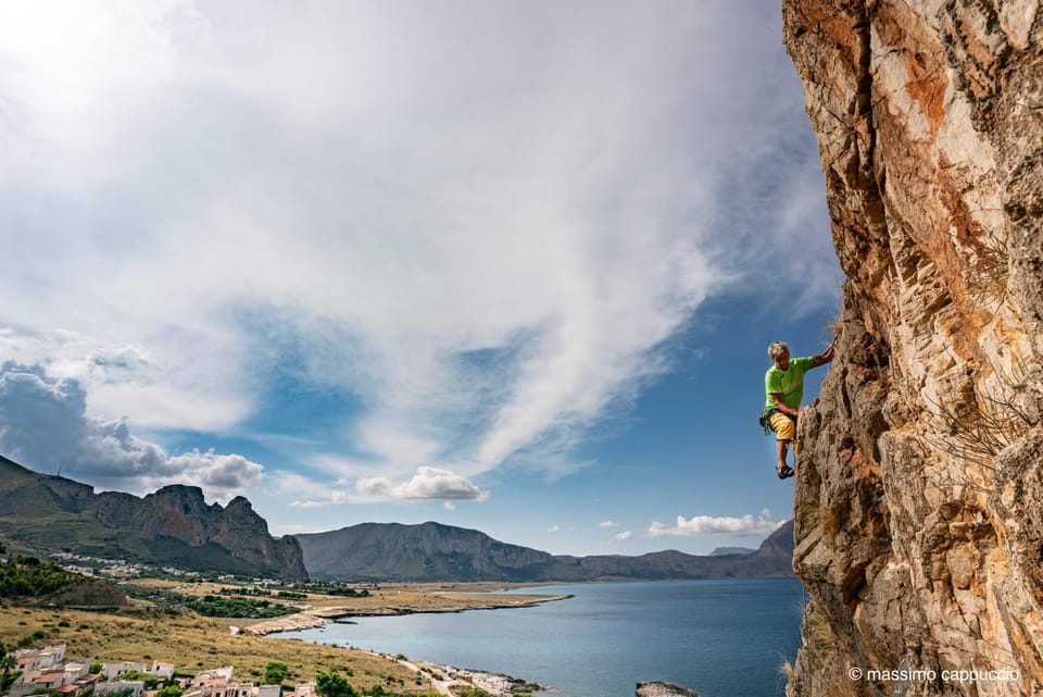 Nearby landmark, Natural landscape, Mountain view, Sea view