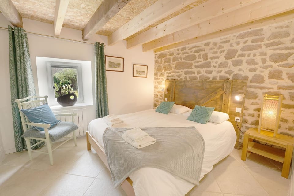 Gîte Naturia - Chaumière de Berringue House in Brittany