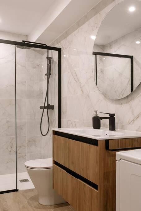Shower, Bathroom