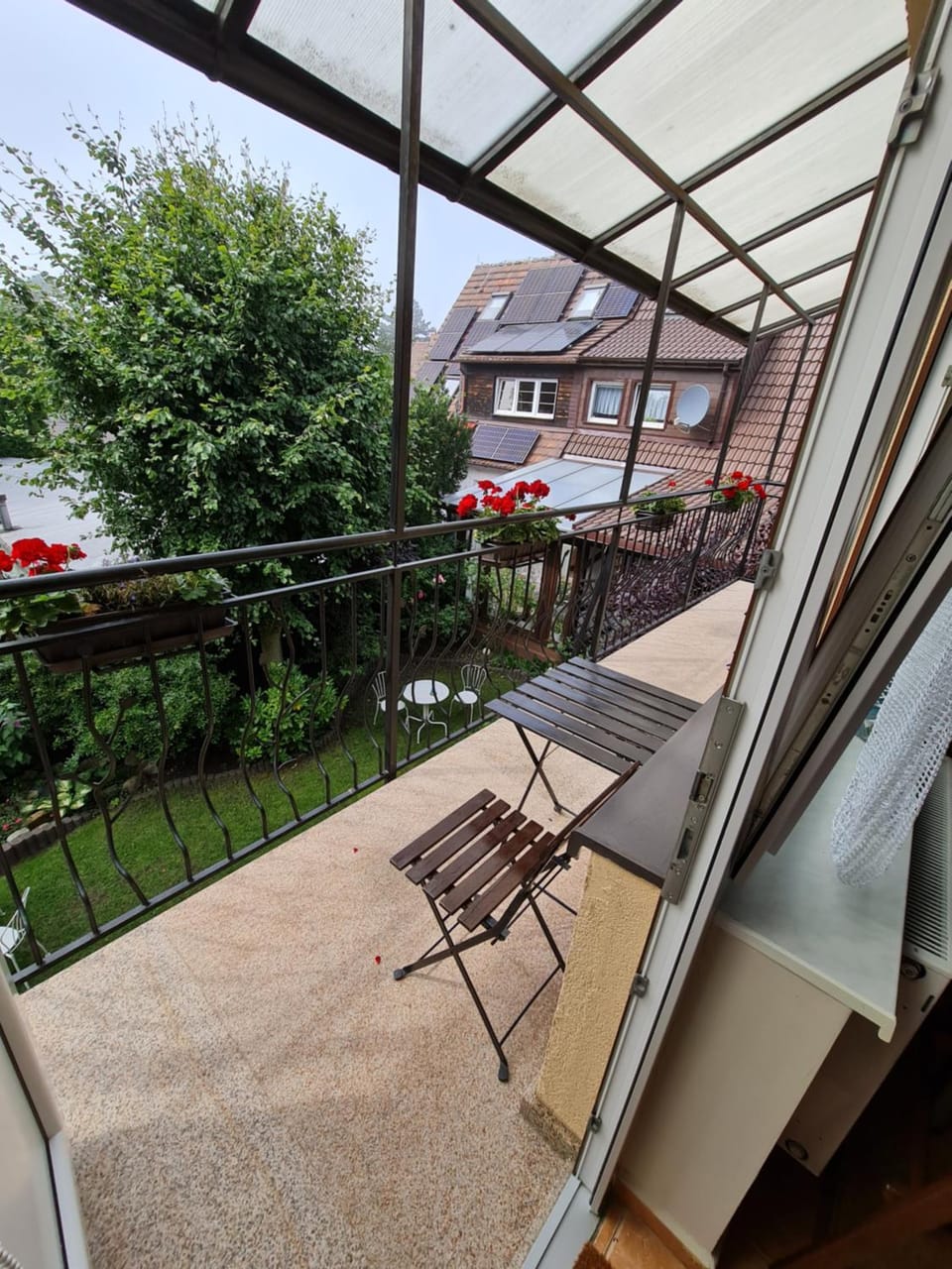 Property building, Balcony/Terrace, Garden view