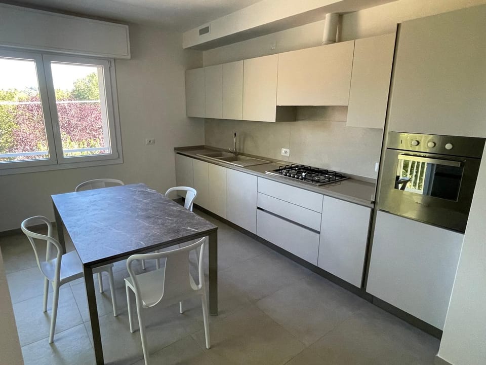 Kitchen or kitchenette, Kitchen or kitchenette, Dining area, dishwasher, pet friendly