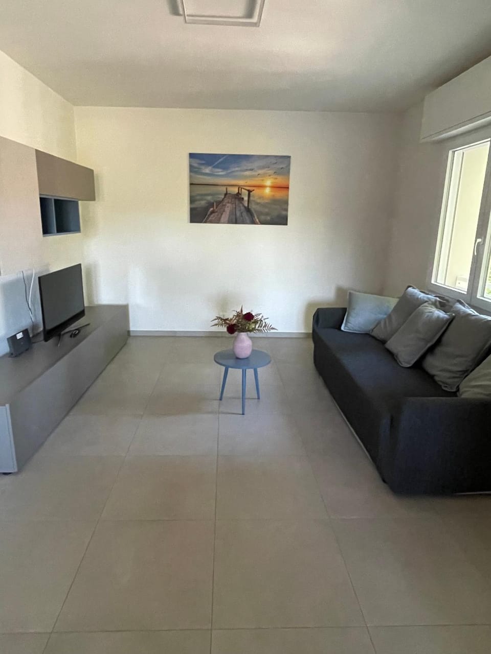 Communal lounge/ TV room, TV and multimedia, Living room, Seating area