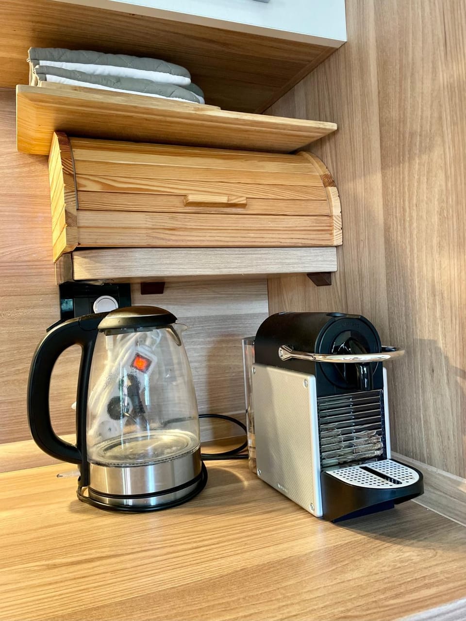 Coffee/tea facilities