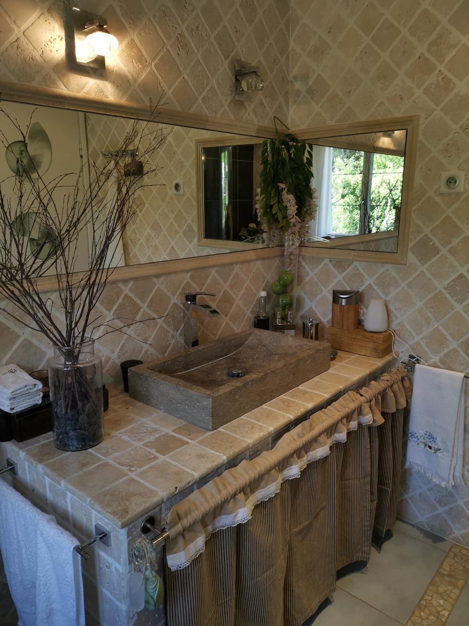 La provence Bed and Breakfast in Auvergne-Rhône-Alpes