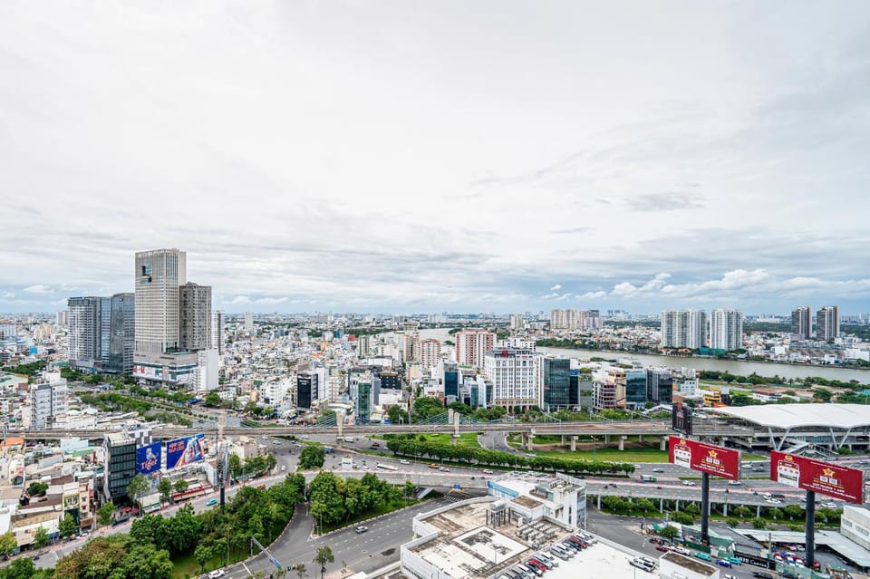 Vinhomes Luxury Residence at Binh Thanh - LUNA Landmark Apartment Apartment in Ho Chi Minh City
