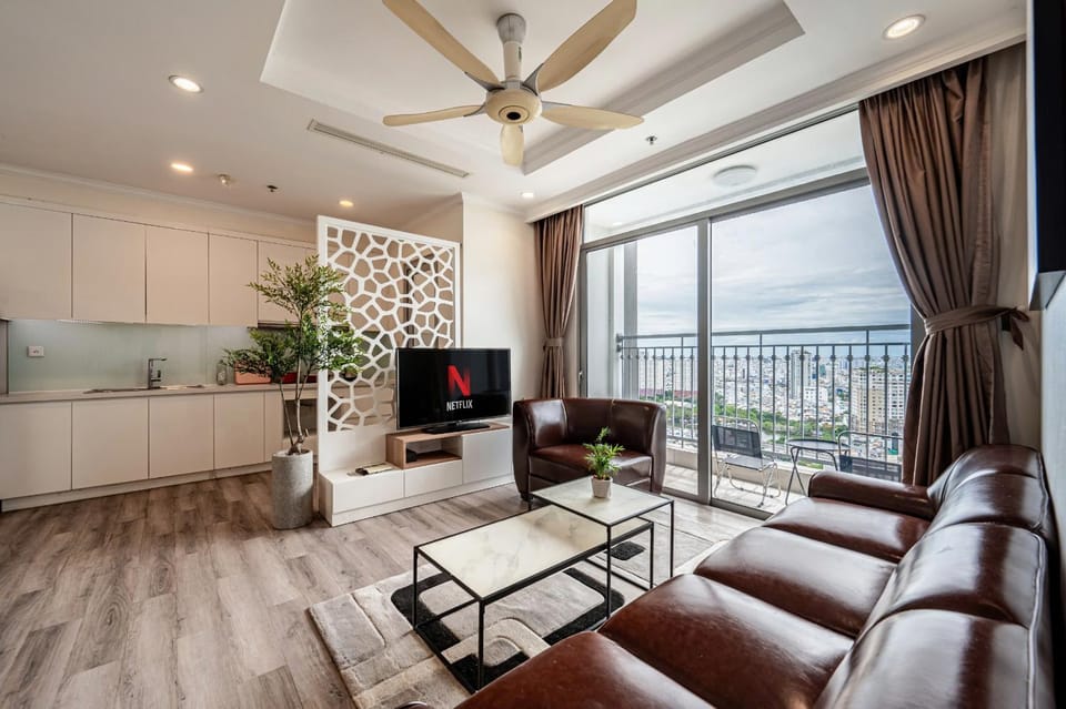 Vinhomes Luxury Residence at Binh Thanh - LUNA Landmark Apartment Apartment in Ho Chi Minh City