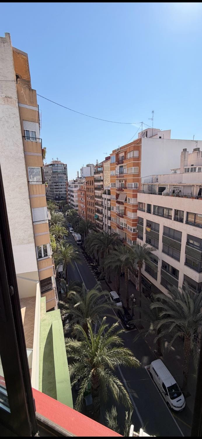El Misterio Apartment in Alicante