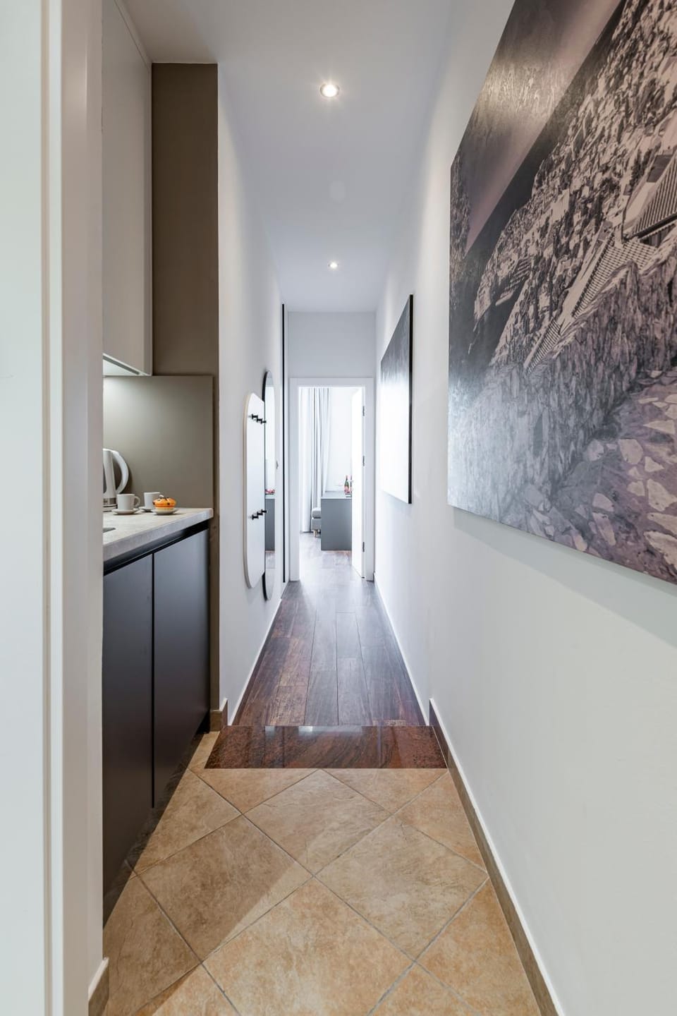 Kitchen or kitchenette, oven