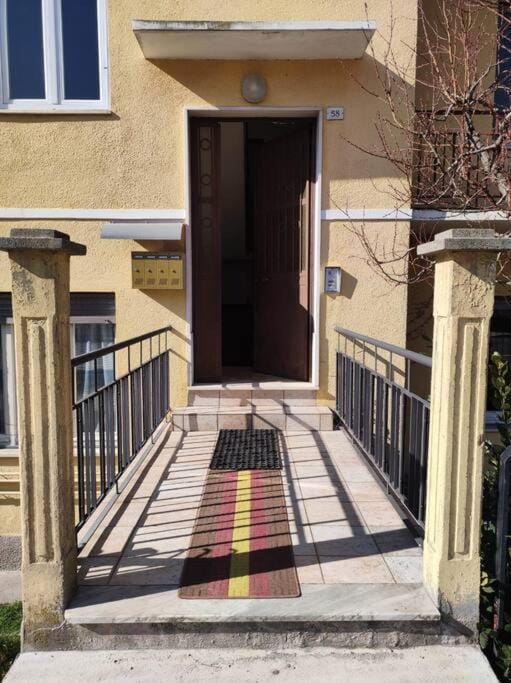 Angela Apartment in Liguria