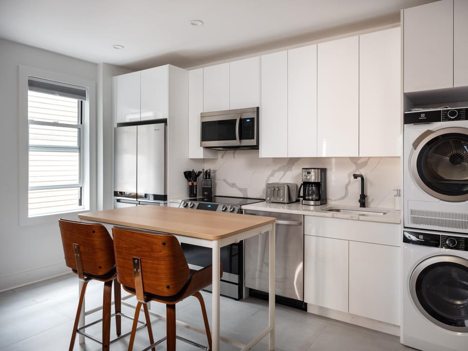 Three Bedroom Brooklynite Condo-Hotel Suite! Apartment in Manhattan