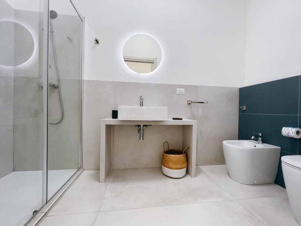 Shower, Toilet, Bathroom, bidet