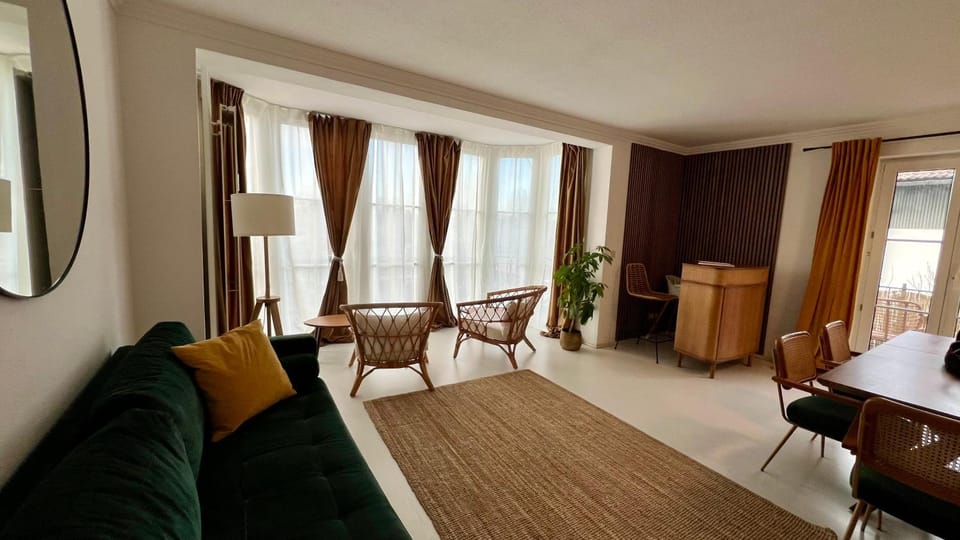 TV and multimedia, Living room, Photo of the whole room, Seating area
