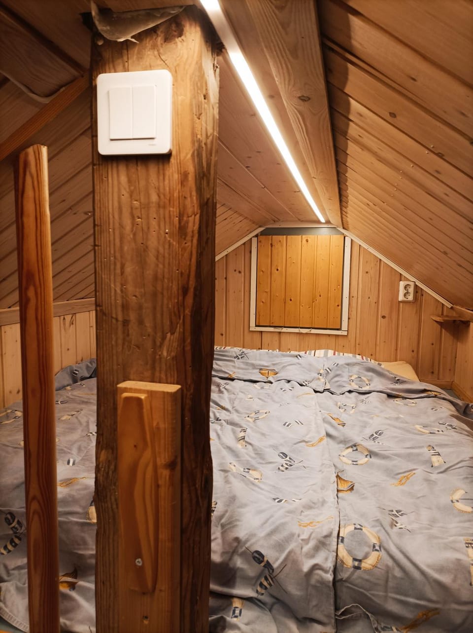 Bed