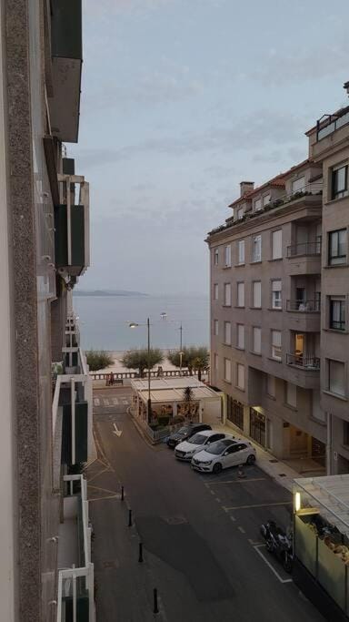 Sea view, Street view, Location