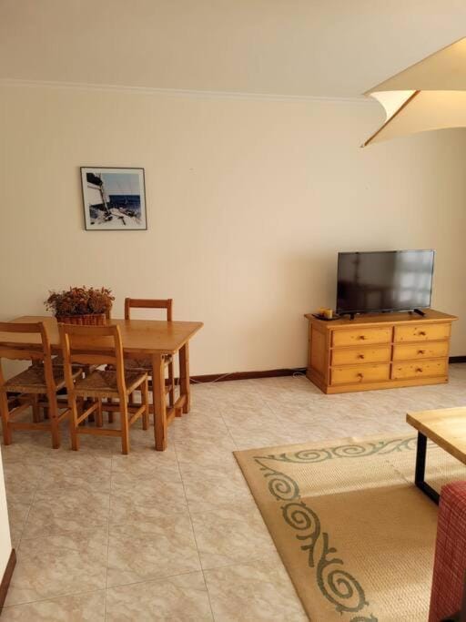 Communal lounge/ TV room, Living room, Seating area