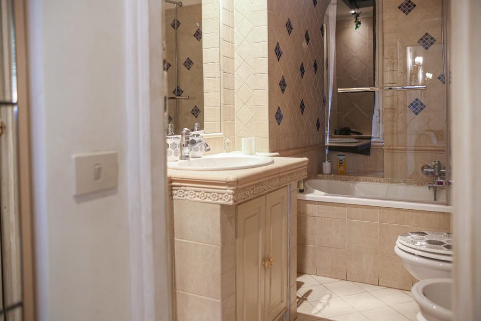 Bathroom, Bath