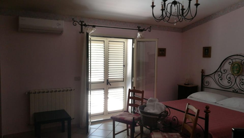 Cinisi 89 B&B Bed and Breakfast in Sicily