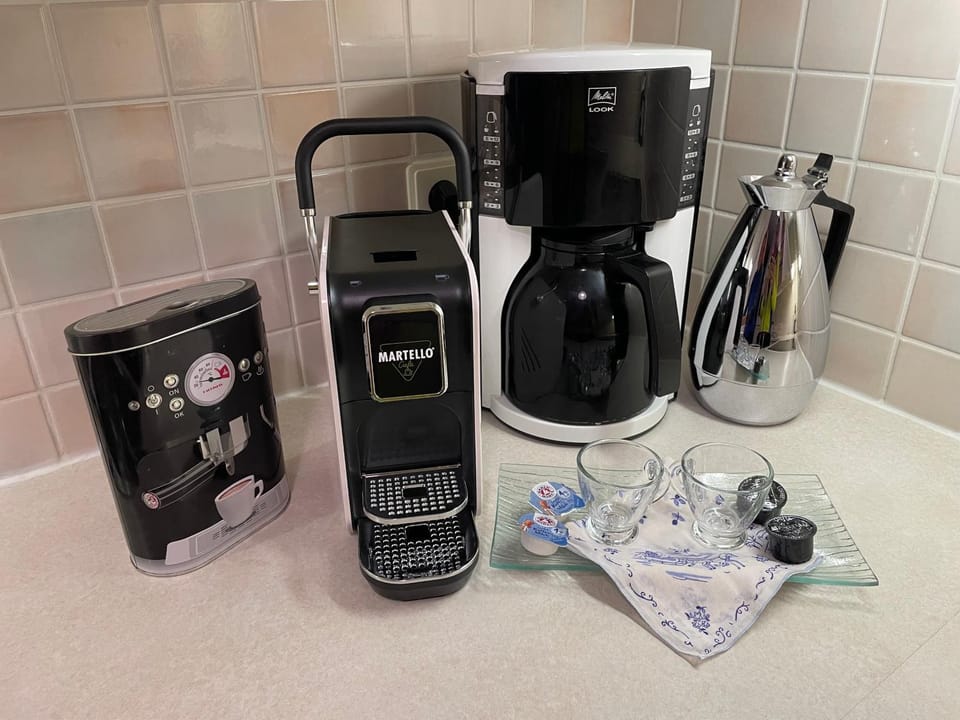 Coffee/tea facilities