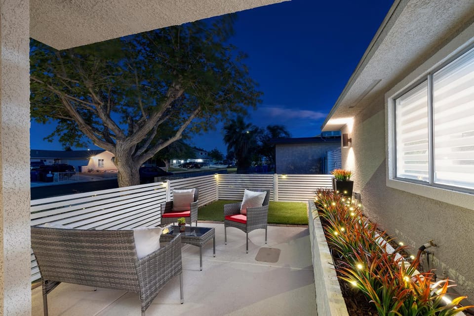 Night, Balcony/Terrace