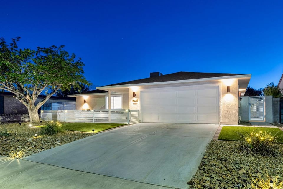 Property building, Night