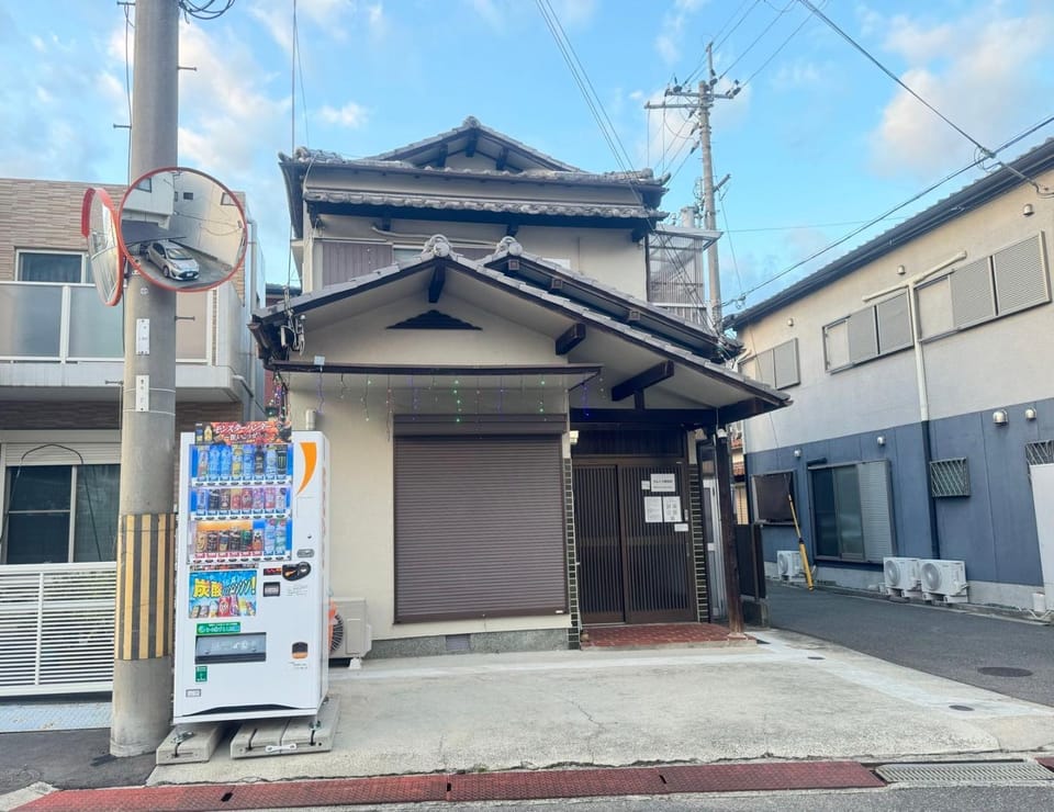 りんくう館笠松 関西空港 Bed and Breakfast in Sennan