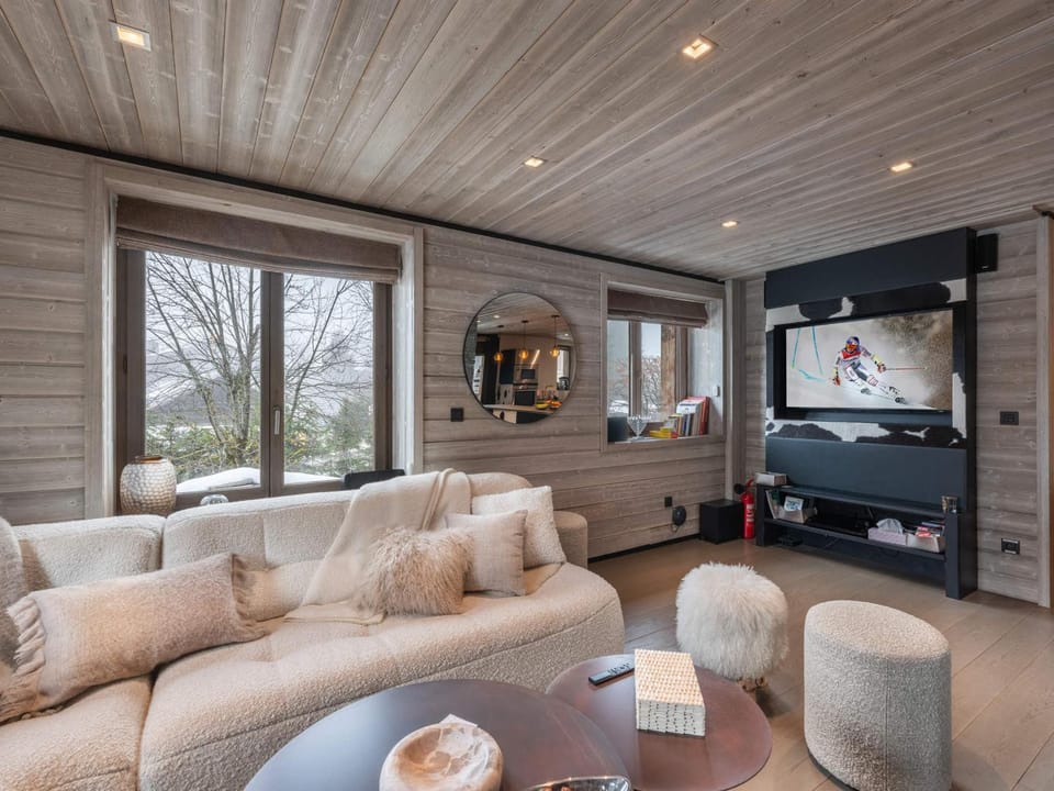 Luxueux chalet 6 chambres avec jacuzzi et home-cinéma à Megève, proche centre - FR-1-569-93 Chalet in Combloux