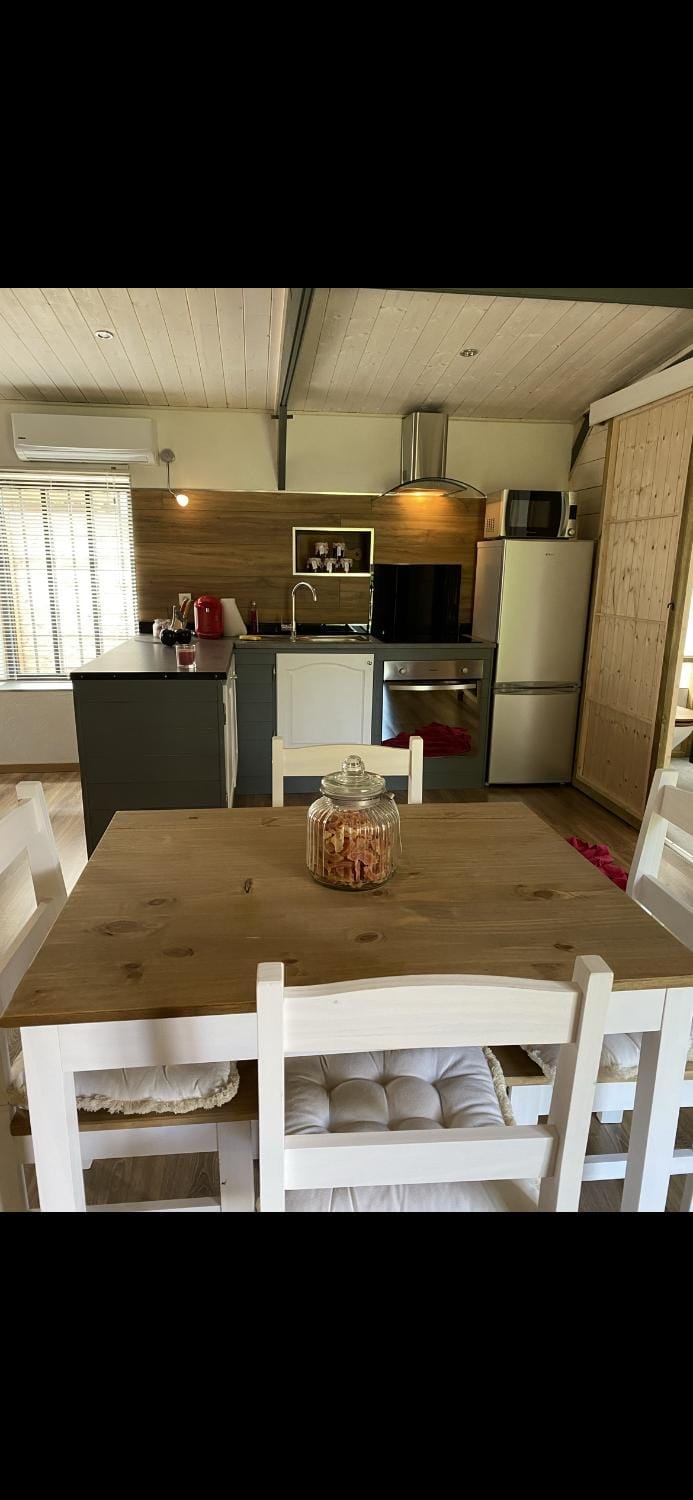 Espace zen en amoureux à 30 min de Bordeaux Chalet in Nouvelle-Aquitaine
