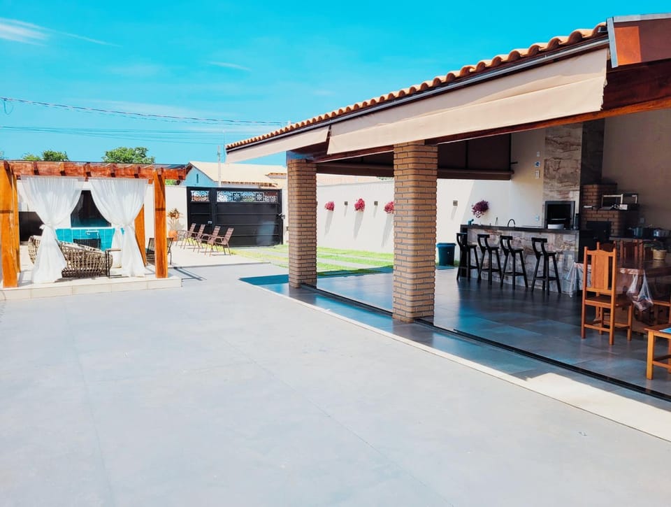Property building, Patio, Day, View (from property/room), Balcony/Terrace, Dining area