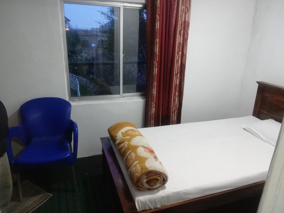Methmi Rest Bed and Breakfast in Nuwara Eliya