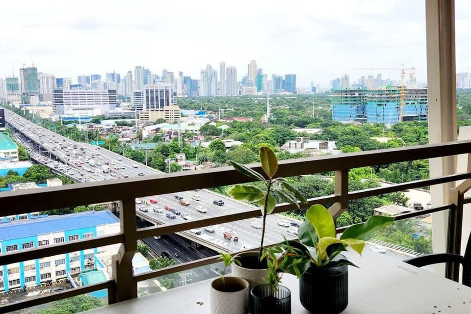 Property building, Day, Bird's eye view, View (from property/room), Balcony/Terrace, City view, Pool view, Swimming pool