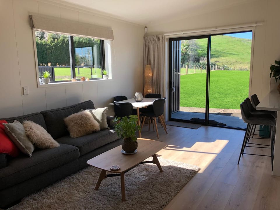 Brightside Cosy Farmstay Apartment in Bay Of Plenty