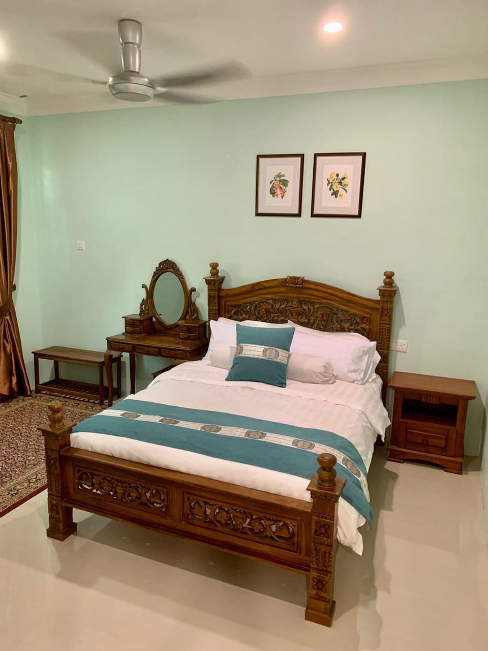 Puncak Villa 10-20pax House in Perak
