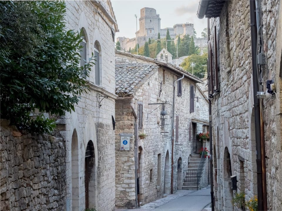 City view, Landmark view, Quiet street view
