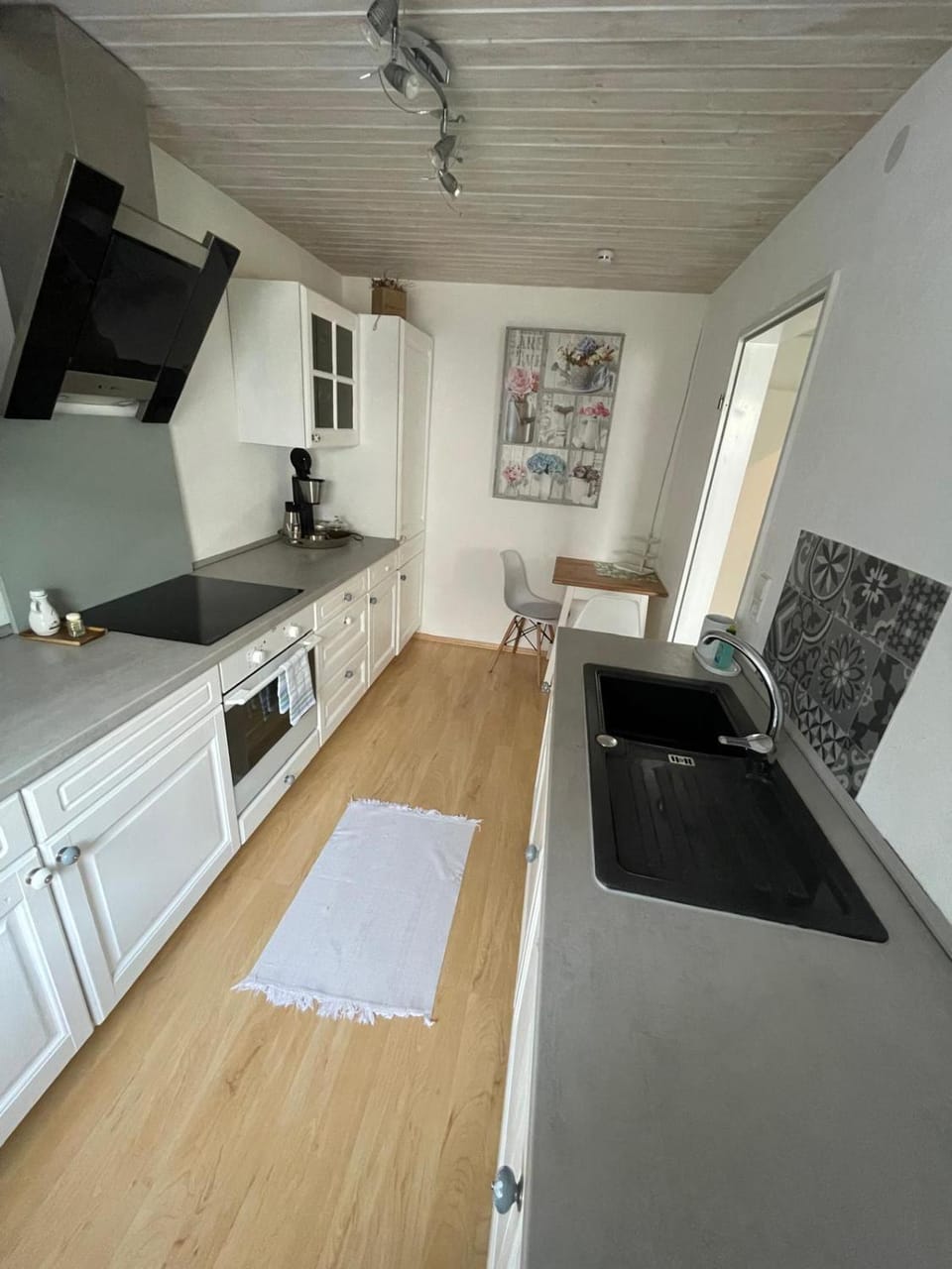 Kitchen or kitchenette, kitchen