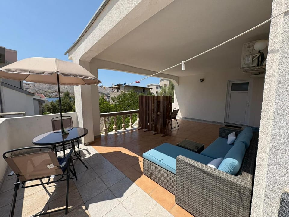 Balcony/Terrace, Seating area